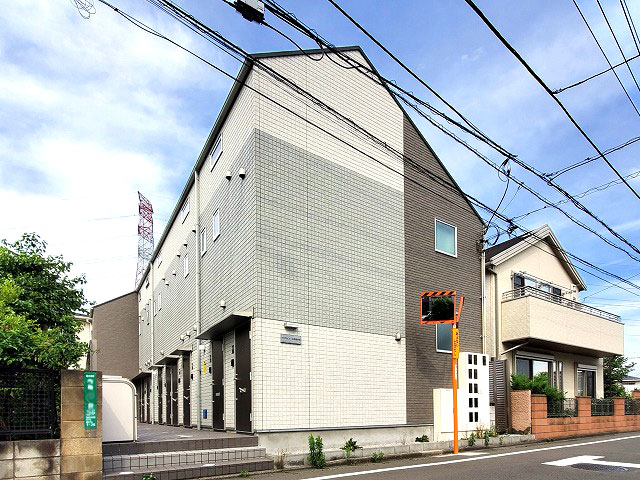 賃料57,000円