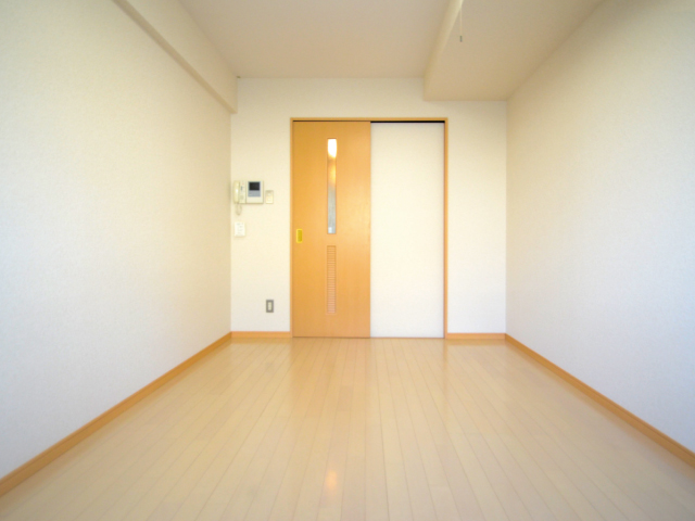 市川駅の賃貸 57,000円 写真2