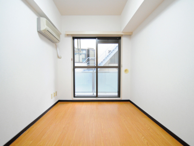 本郷三丁目駅の賃貸 80,000円 写真2