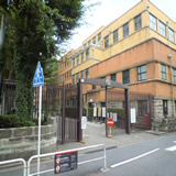 上智大学