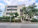 中央理美容専門学校