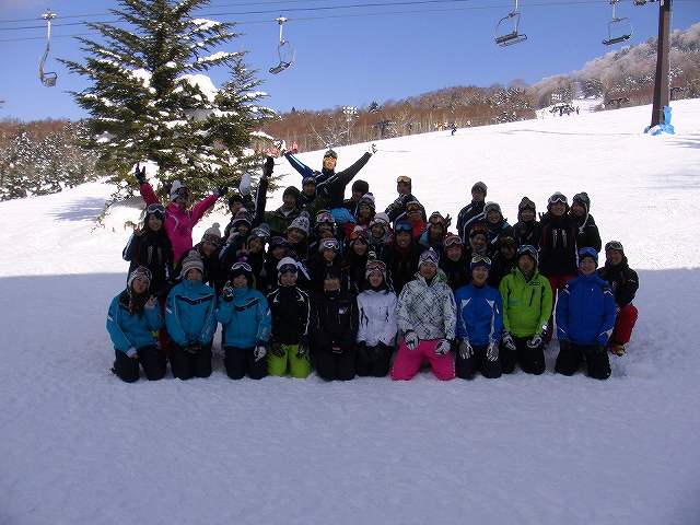 津田塾大学・一橋大学   Glacier Ski Team